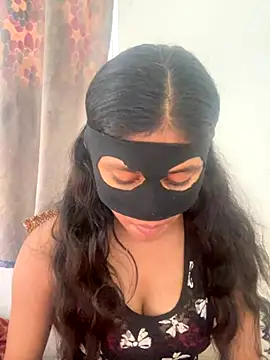 Snapshot of sexy-riya43 chatting on 10-12-25, 09:41 sexy-riya43 online show from 10-12-25, 09:41