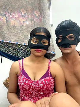 Snapshot of sexy-riya43 chatting on 11-01-25, 08:27 sexy-riya43 online show from 11-01-25, 08:27