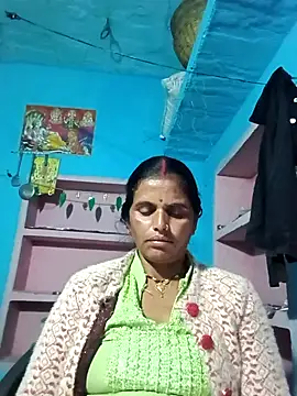 Mohni cute online show from 11-19-25, 04:07