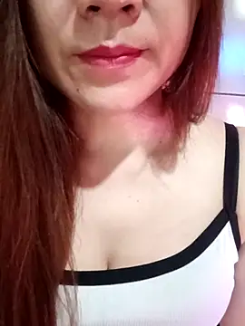 Snapshot of Moue-angel chatting on 10-15-25, 04:01 Moue-angel online show from 10-15-25, 04:01