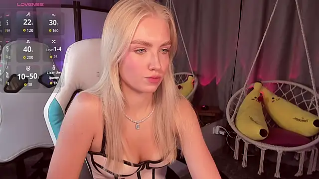 TessaGrays online show from 10-15-25, 08:36