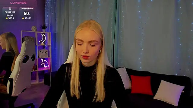 TessaGrays online show from 11-04-25, 10:25