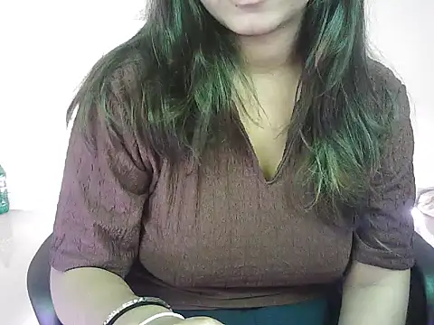 baby-panda4 online show from 10-07-25, 04:48