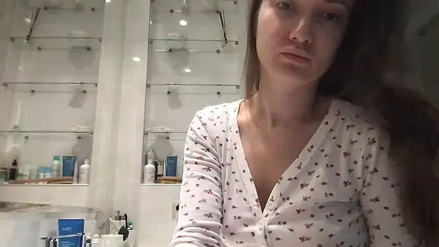Justamanda1 online show from 10-01-25, 12:11