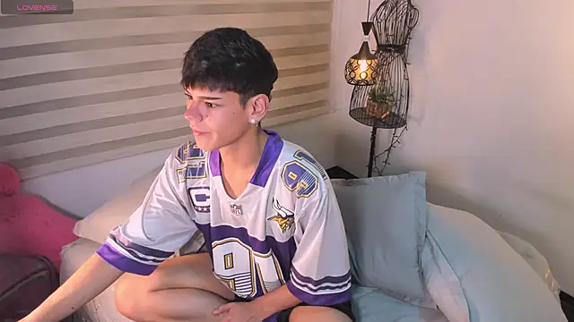 kevienmiet online show from 11-07-25, 03:17