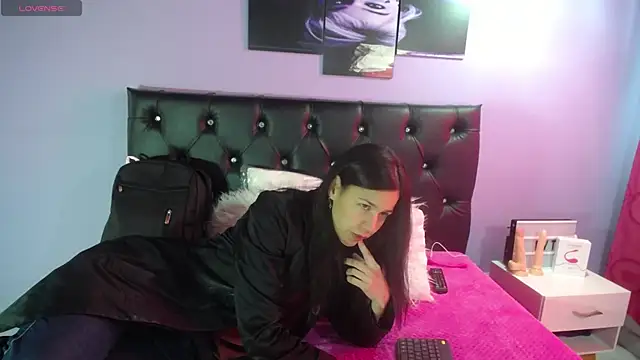 Jazmin ny online show from 11-19-25, 01:55