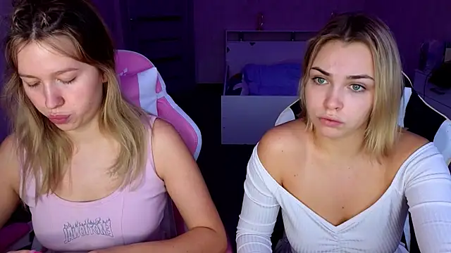 stefany and bettany online show from 11-03-25, 01:12