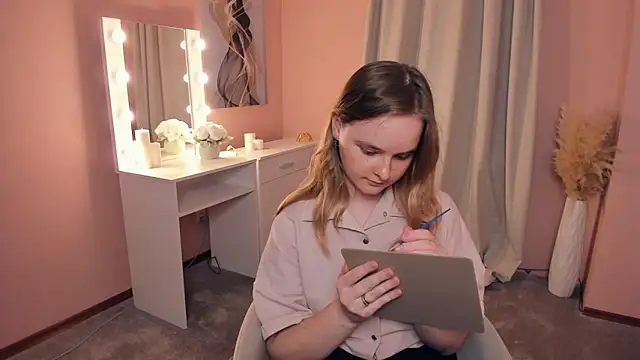 ChloeWestrum online show from 10-01-25, 08:42