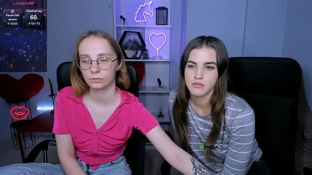 lina fox12 online show from 11-16-25, 04:12