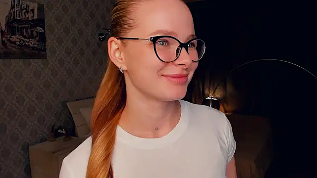 LibbyVenzeio online show from 11-02-25, 07:11