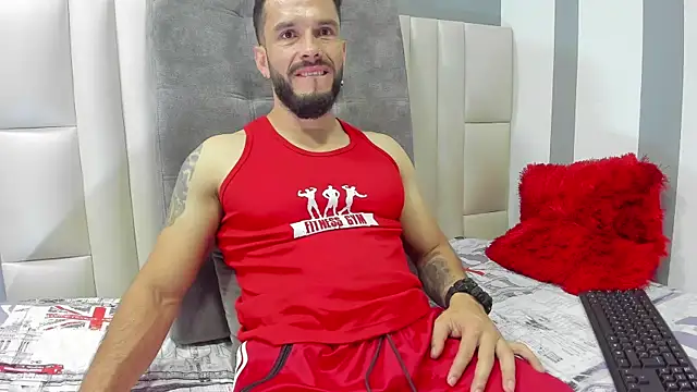 Snapshot of rambo_21_ chatting on 10-18-25, 11:44 rambo 21 online show from 10-18-25, 11:44