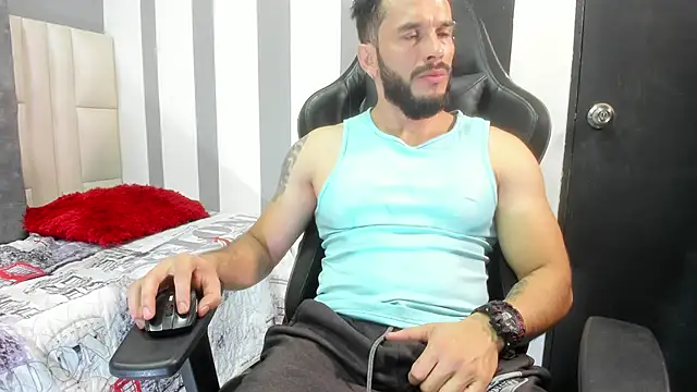 Snapshot of rambo_21_ chatting on 10-25-25, 11:29 rambo 21 online show from 10-25-25, 11:29