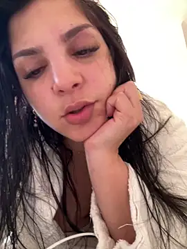 sweet manuella online show from 10-01-25, 02:01