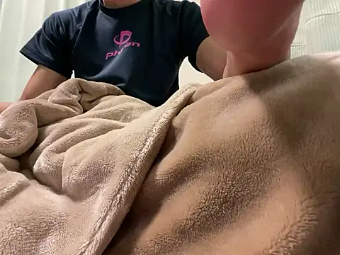 Snapshot of marosuke_1417 chatting on 11-23-25, 07:41 marosuke 1417 online show from 11-23-25, 07:41