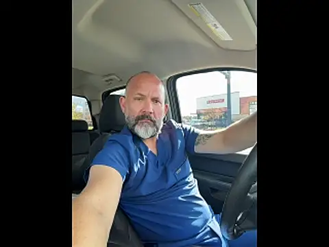 Snapshot of fuckadilf chatting on 11-10-25, 04:39 fuckadilf online show from 11-10-25, 04:39