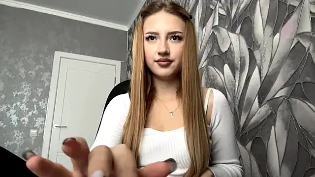 HollyCroker online show from 11-20-25, 09:20