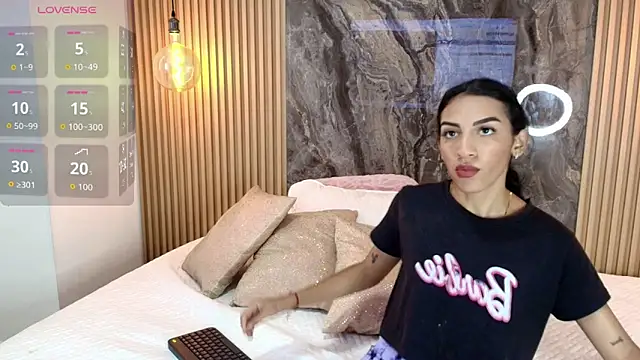 Samara Smith04 online show from 10-14-25, 08:09