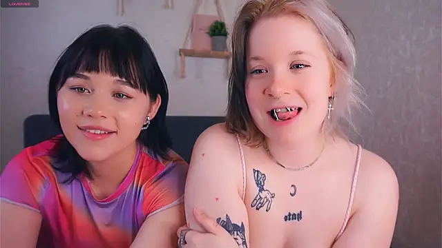 EviaVanveen online show from 12-01-25, 07:35