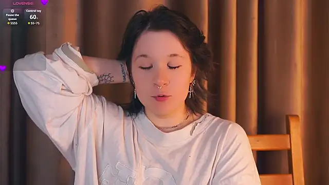 EviaVanveen online show from 01-10-26, 07:54