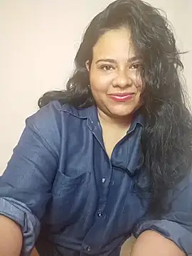 Snapshot of Tania_cruz_ chatting on 10-24-25, 03:58 Tania cruz online show from 10-24-25, 03:58