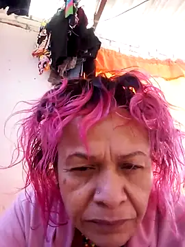 Jarleylakatire online show from 10-09-25, 04:05