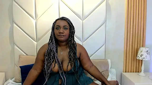 EmmaBrantt online show from 11-29-25, 03:53