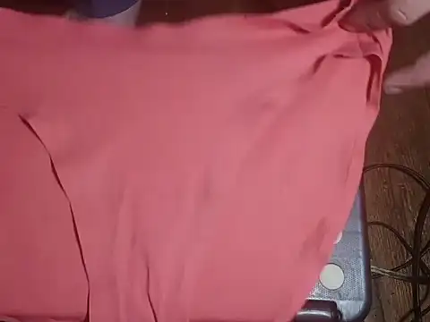 macKnd online show from 10-18-25, 07:03