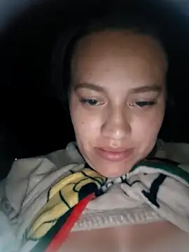 Snapshot of Meloddy__ chatting on 10-26-25, 03:45 Meloddy online show from 10-26-25, 03:45