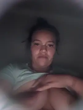 Snapshot of Meloddy__ chatting on 11-24-25, 04:12 Meloddy online show from 11-24-25, 04:12