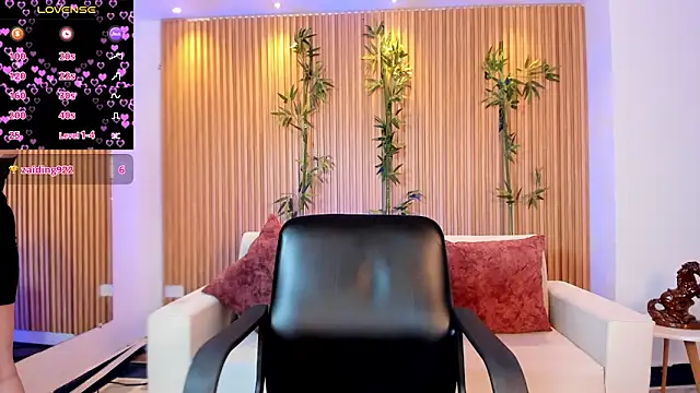 VenusCooper online show from 01-07-26, 08:11