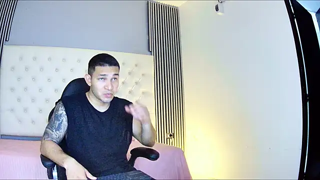 venedic bull online show from 10-20-25, 09:04