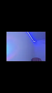 Lia0109 online show from 10-27-25, 01:59