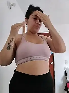 alejitasweet online show from 11-01-25, 04:53