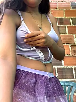 Sweed-virgin-pussy online show from 10-31-25, 02:40