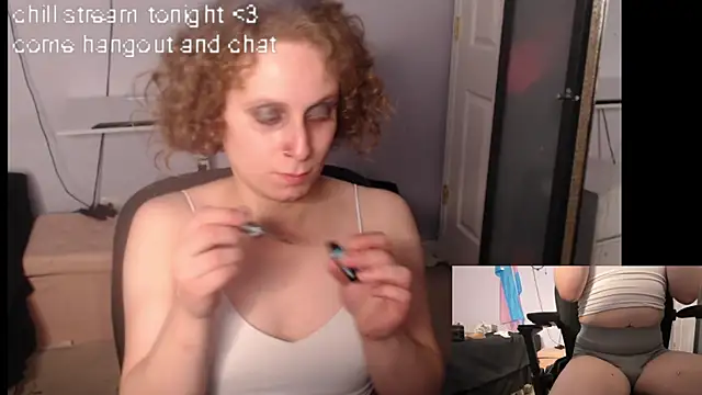 Snapshot of cinderellie chatting on 10-16-25, 02:34 cinderellie online show from 10-16-25, 02:34