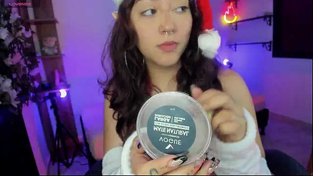 Snapshot of Kora_Red69 chatting on 12-04-25, 02:15 Kora Red69 online show from 12-04-25, 02:15