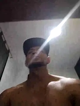 Snapshot of brunolex chatting on 10-21-25, 02:34 brunolex online show from 10-21-25, 02:34