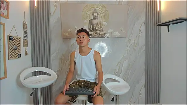 VERY HOT GUYS online show from 01-16-26, 01:26