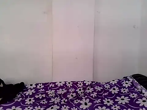 Snapshot of Miss_model2025 chatting on 11-13-25, 07:29 Miss model2025 online show from 11-13-25, 07:29