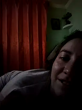 annyaparis online show from 10-20-25, 04:24