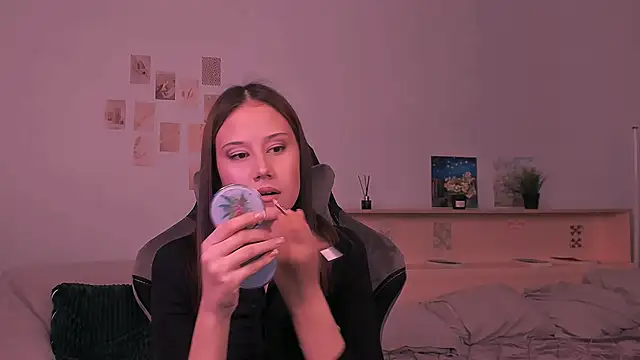 adelle046 online show from 10-10-25, 12:59