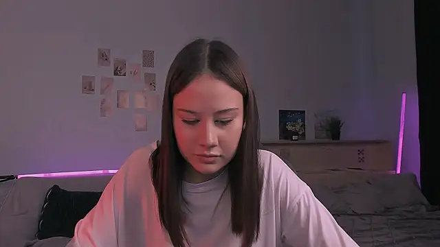 adelle046 online show from 11-02-25, 11:01