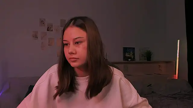 adelle046 online show from 11-13-25, 08:57