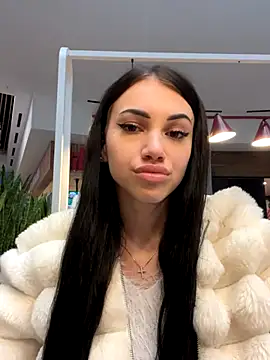 ilariea girl online show from 10-23-25, 02:16