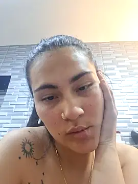 Snapshot of ChloeMorelli chatting on 10-16-25, 02:23 ChloeMorelli online show from 10-16-25, 02:23