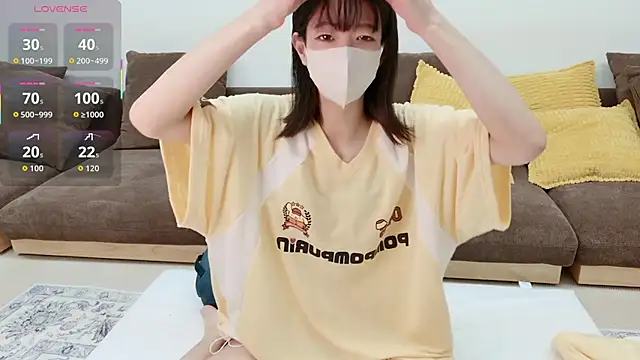 Yura chan 00 online show from 10-05-25, 12:31