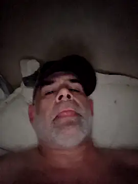 DeeBestEver online show from 11-24-25, 07:57