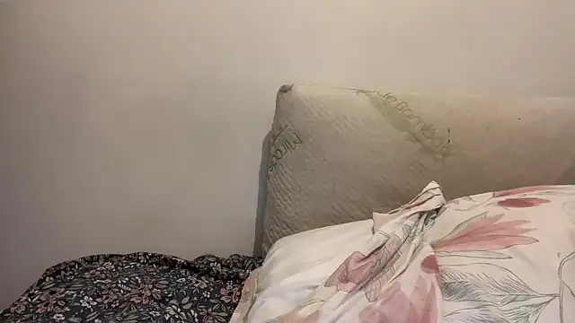 nanaisbackk online show from 11-12-25, 11:14