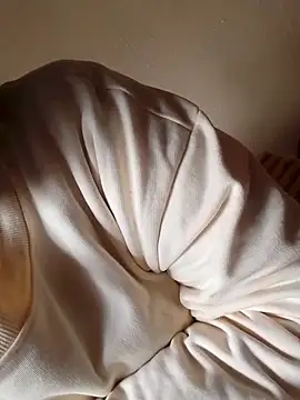 Snapshot of anal_lover90 chatting on 02-02-26, 01:10 anal lover90 online show from 02-02-26, 01:10