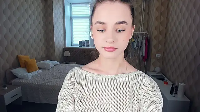 JinnyMcie online show from 10-18-25, 09:10